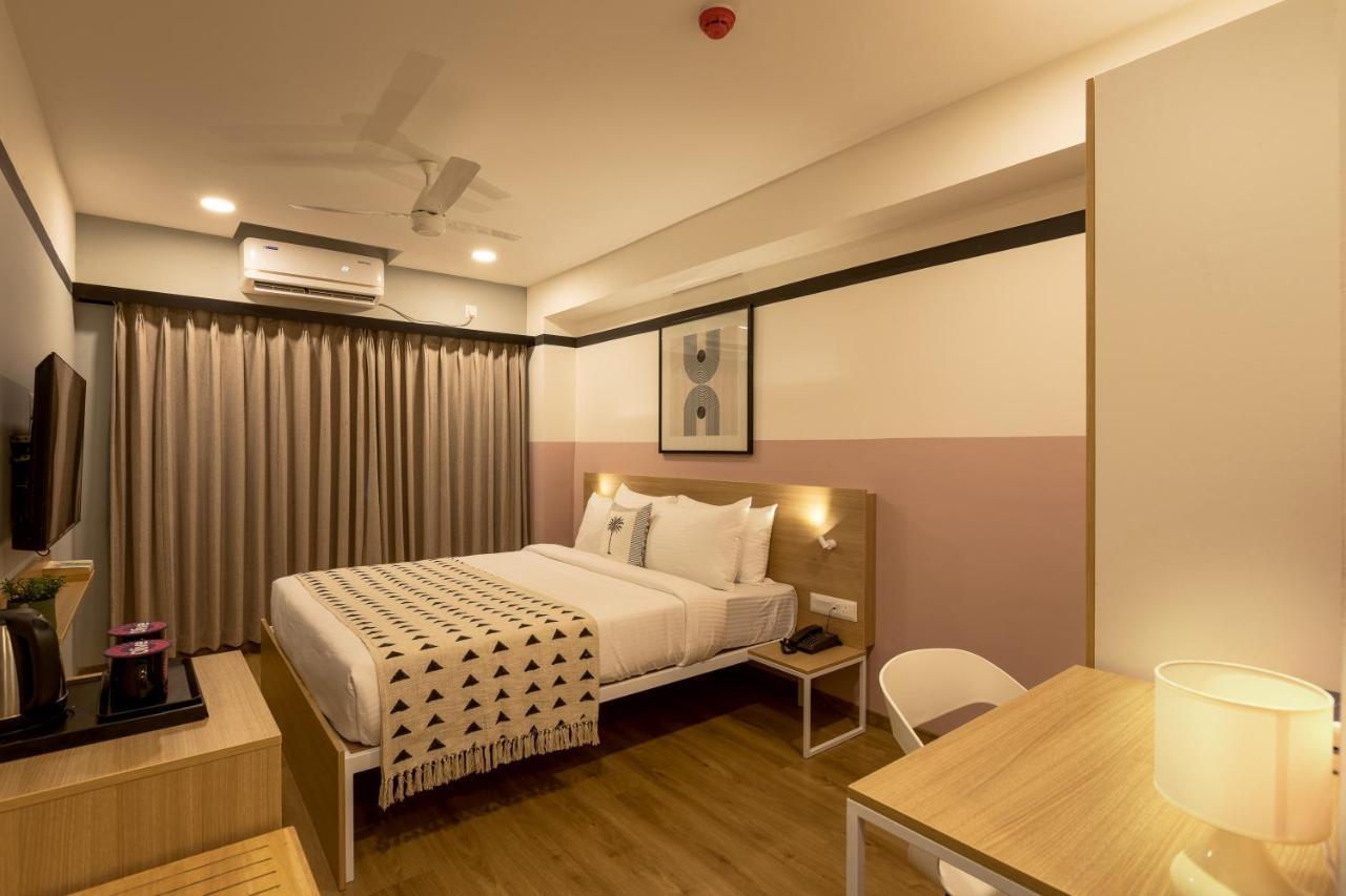 Olive Hotel Indiranagar 100Ft Road By Embassy Group Бангалор Экстерьер фото